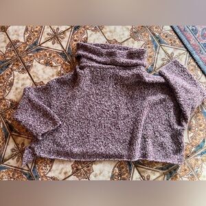 Free people slight crop sweater size small